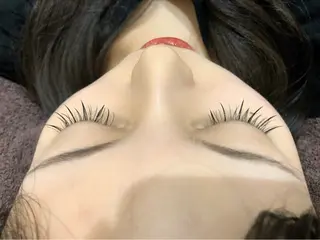 マツエク・マツパ 小林 玲菜の眉毛・アイブロウイメージ