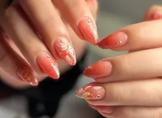 ネイル 新山 聖のネイルデザイン