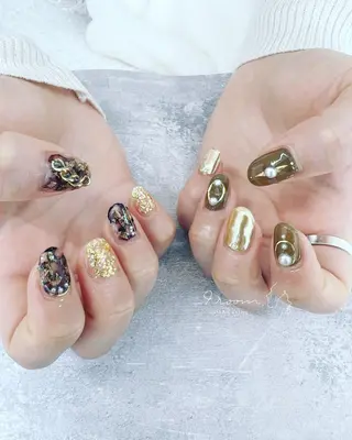 ネイル _9 room. Yoshimiのネイルデザイン