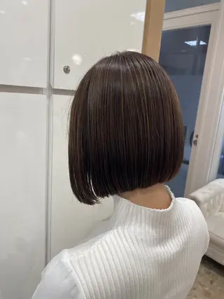 ショート カットモデル エクステ亀田麻央のヘアスタイル