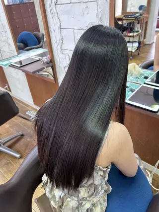 ロング ハイトーン×艶カラー 🤍MIZUKIのヘアスタイル