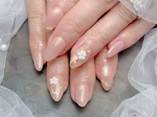 ネイル マジックミラー所属・マジック ミラーのネイルデザイン