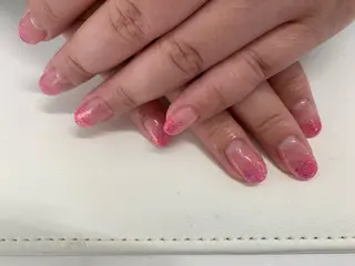 ネイル Mule Beauty Salon所属・ミュール ビューティーサロンのネイルデザイン