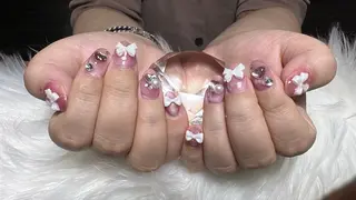 ネイル beauty park partage所属・藤 井のネイルデザイン