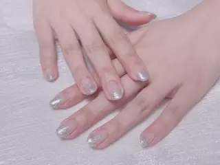 ネイル KARI ネイルサロンのネイルデザイン