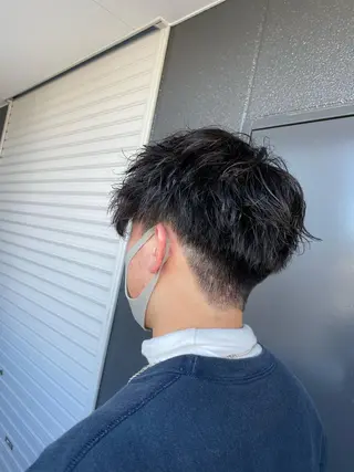 ショート メンズ 小林 崇雅　ダウンパーマのヘアスタイル