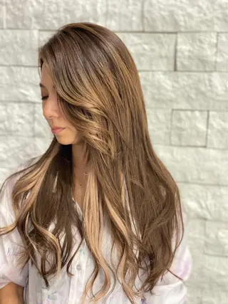 ロング カラー Style Tのヘアスタイル