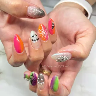 ネイル Nail salon MEGUMIのネイルデザイン