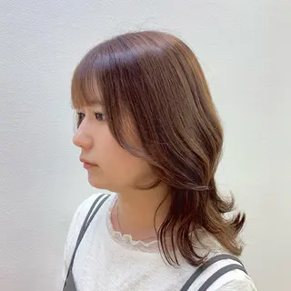 ミディアム カラー ヘアアレンジ キヨミ 韓国レイヤーカットのヘアスタイル