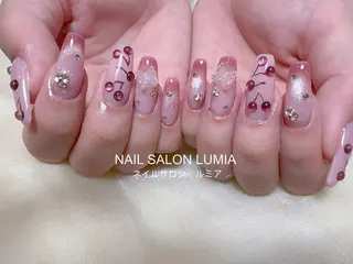 ネイル ネイルサロン ルミア Lumia 店長のネイルデザイン