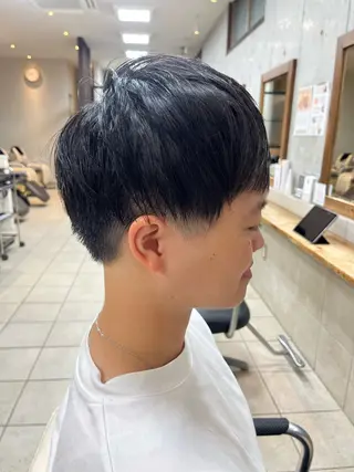 ショート vis-a-vis　板橋店所属・たなか なおのヘアスタイル