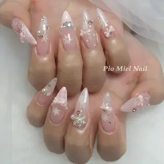 ネイル Pio Mielのネイルデザイン