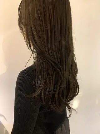 カラー 似合わせカット🫧 吉見衣生のヘアスタイル