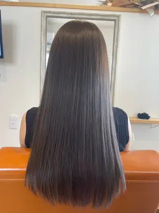 ロング カラー ラピス所属・ラピスREIKA (女性限定)のヘアスタイル