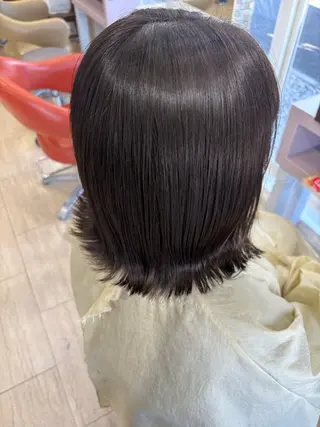 ミディアム 工藤 彩花のヘアスタイル