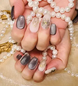 ネイル 伊原 羽美のネイルデザイン