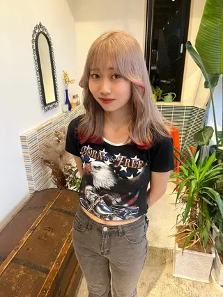 セミロング カラー 🩷ハイトーン透明感 レイヤー🩷ユリカのヘアスタイル