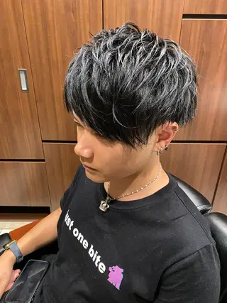 ミディアム メンズ ヒロ銀座ヘアーサロン BARBER SHOP川崎店所属・岡本 宗士のヘアスタイル