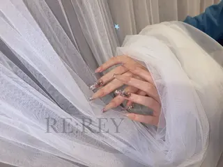 ロング RE:REY所属・RE REYのネイルデザイン