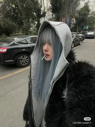 ロング カラー 💙ハイトーン韓国風 色白ヘア💙manaのヘアスタイル