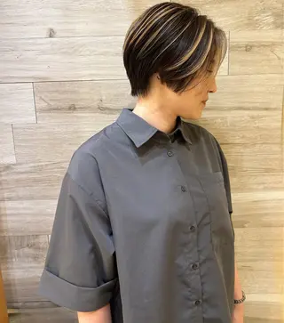 ショート morio コトミのヘアスタイル