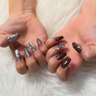 ミディアム mao .のネイルデザイン