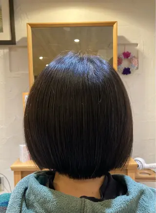 ミディアム 細川 知美のヘアスタイル