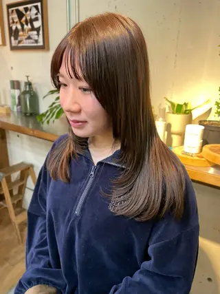 セミロング YUKI 新宿 カット/パーマのヘアスタイル