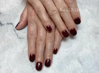 ネイル ネイルリボン 受付スタッフのネイルデザイン