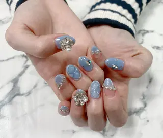 ロング カラー ネイル Q Free nailsのネイルデザイン