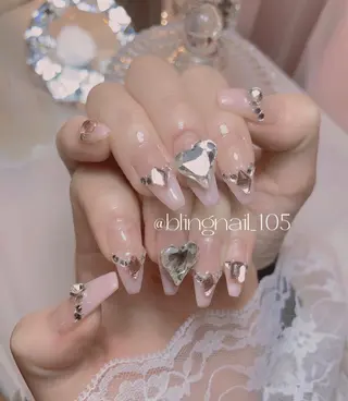 ネイル 23時まで❤︎韓国、 ワンホンネイルのネイルデザイン