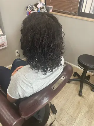 ミディアム パーマ Hair room Leaのヘアスタイル