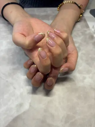 ネイル Rich to安城店所属・長坂 若菜のネイルデザイン