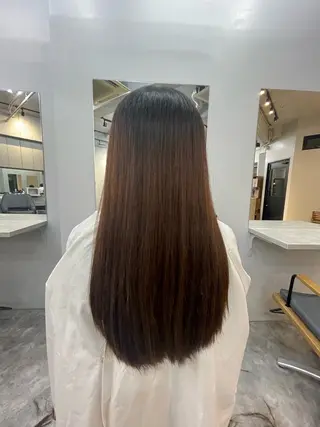 ロング MERRY チネンヨシトのヘアスタイル