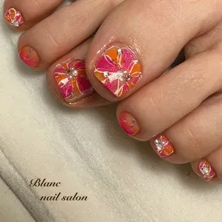 ショート Blanc ブランのネイルデザイン