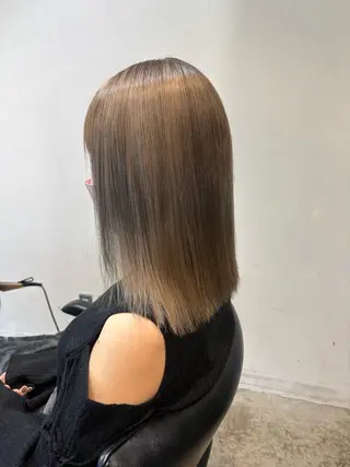 セミロング 《nico》 髙橋秋花🖤🧡のヘアスタイル