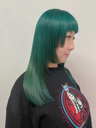 ロング カラー 透明感カラー/レイヤ ーhinata.のヘアスタイル