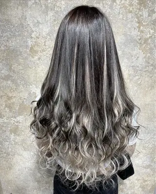 ロング 編み込みエクステ/ ハイトーン りょすけのヘアスタイル