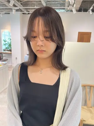 セミロング カラー uyu所属・♡kyoka /  uyu♡のヘアスタイル