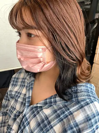 ミディアム カラー ヘアアレンジ サナ🌱 切りっぱなしボブのヘアスタイル