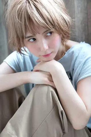 ショート カラー DUNOhair デュノヘアーのヘアスタイル