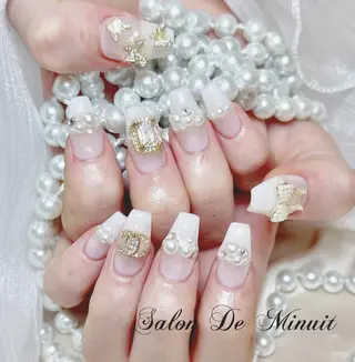 ネイル Momo 🤍のネイルデザイン