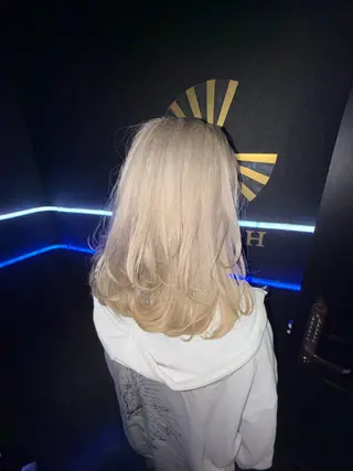 ミディアム カラー LINOAH所属・💫ハイトーン💫 サトウタカトのヘアスタイル