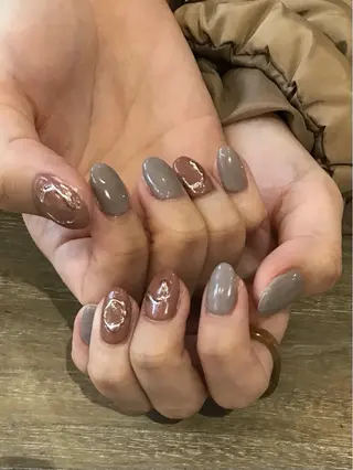 ネイル Nest 蜂谷のネイルデザイン