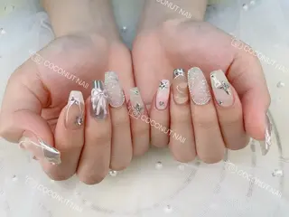 ネイル 神田 ココナッツのネイルデザイン