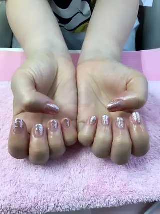 ネイル e.nail所属・和賀井 恵理のネイルデザイン