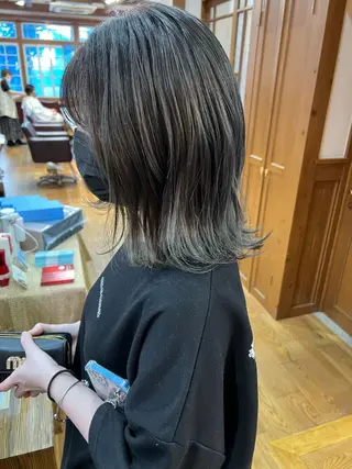 ミディアム カラー パーマ Artist 藤﨑紘成のヘアスタイル