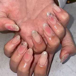 ネイル LUNI（シェアサロンHeartSpace内）所属・LUNI 久屋大通 ˚✧₊⁎/ yuriのネイルデザイン