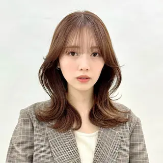 ミディアム カラー ショートカット🎀 CHIHIROのヘアスタイル