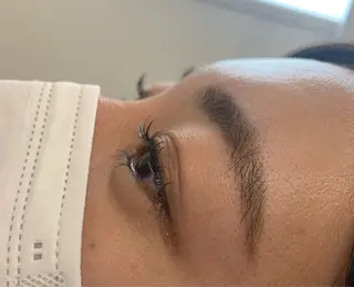 マツエク・マツパ 美容しょうへいの店所属・吉川 茉由子のヘアスタイル